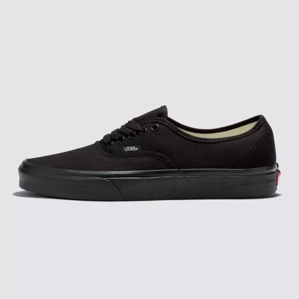 1002000450010U-04-BASEIMAGE-Hires (1) TÊNIS VANS AUTHENTIC BLACK BLACK
