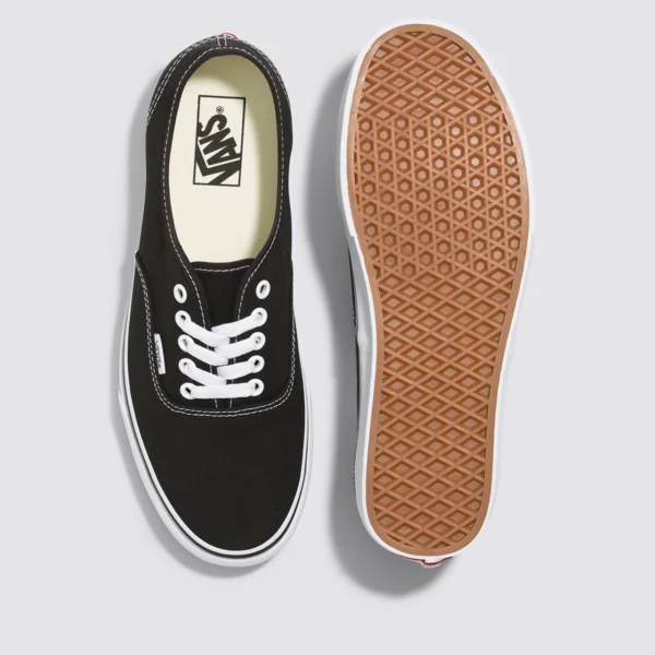 1002000450011U-02-BASEIMAGE-Hires TÊNIS VANS AUTHENTIC BLACK