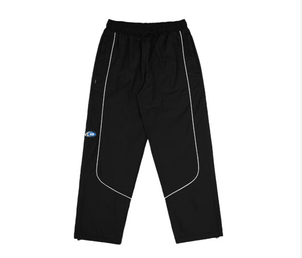 Chase Nylon Pants in Black CALCA DISTURB CHASE NYLON PRETA