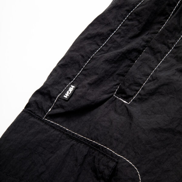 Backstich_Shorts_Black_Detail_3 SHORT HIGH COMPANY BACKSTITCH PRETA
