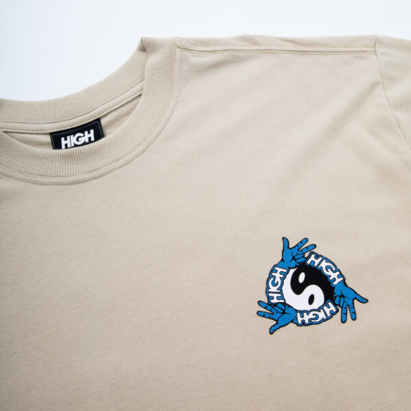 Tee_Balance_Sand_Detail CAMISETA HIGH COMPANY BALANCE BEGE