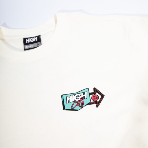 Tee_Cafeteria_White_Detail CAMISETA HIGH COMPANY CAFETERIA BRANCA