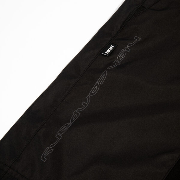 Trail_Shorts_Black_Detail (1) SHORT HIGH COMPANY TRAIL PRETO