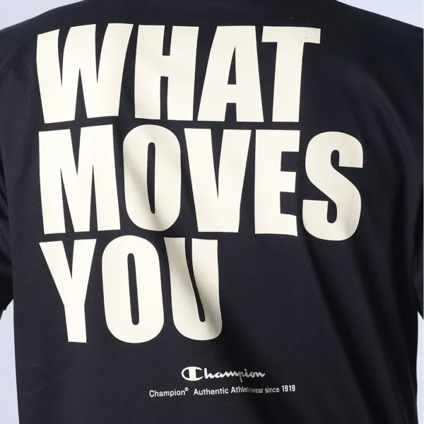 GT23B-125WMYS-5-009.jpg CAMISETA CHAMPION WHAT MOVES YOU SCRIPT PRETA