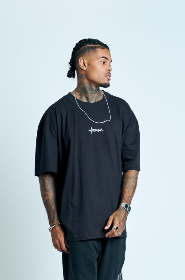 2-82 CAMISETA APPROVE OVERSIZED HOLY GRAIL PRETA