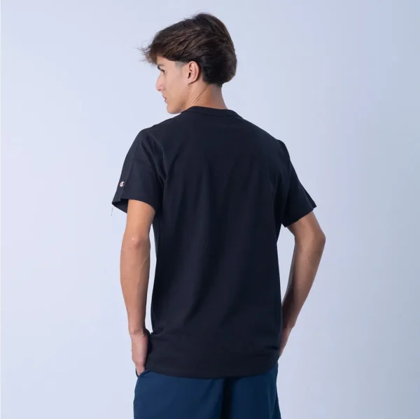GT220B-Y06145-3-009.jpg CAMISETA CHAMPION LOGO C BORDADO PRETA