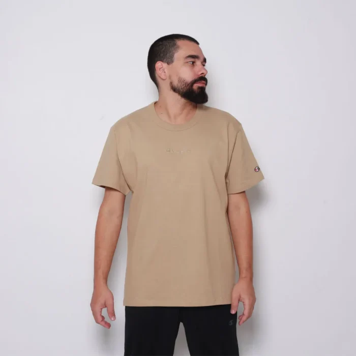 CAMISETA CHAMPION M C CHAMPION HERITAGE BEGE