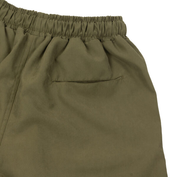 SHORT B LOGO VERDE DT 02 SHORT BARRA CREW B LOGO VERDE