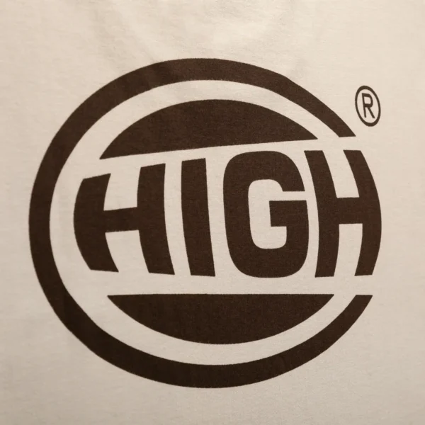 Tee_Dropped_Sand_Detai-1980x1980 CAMISETA HIGH DROPPED BEGE