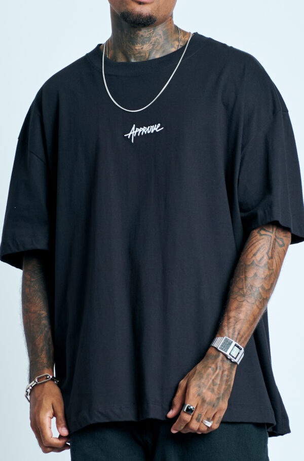 5-12 CAMISETA APPROVE OVERSIZED MADONA PRETA