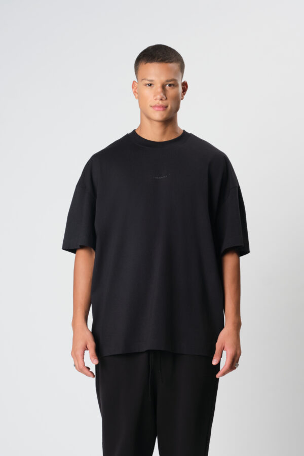 CAMISETA OVERSIZED THE SAINT SOLID PRETA