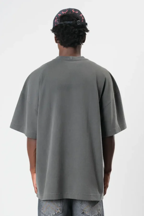 14.02.01.552.002-4_fh20jpr1fmko8ar0 CAMISETA OVERSIZED THE SAINT CINZA ESTONADO