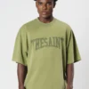 CAMISETA OVERSIZED THE SAINT VERDE ESTONADO