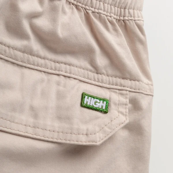 Strap_Shorts_Hustle_Beige_Detail SHORTS HIGH COMPANY STRAP HUSTLE BEGE