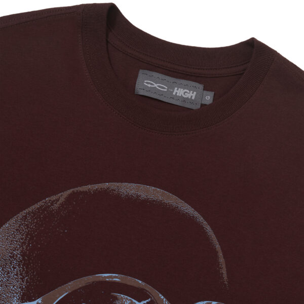 Tee_QC_HIGH_You_Aint_Shi_Black_Brown_Detail CAMISETA HIGH COMPANY (QC-HIGH) YOU AINT SHI MARROM