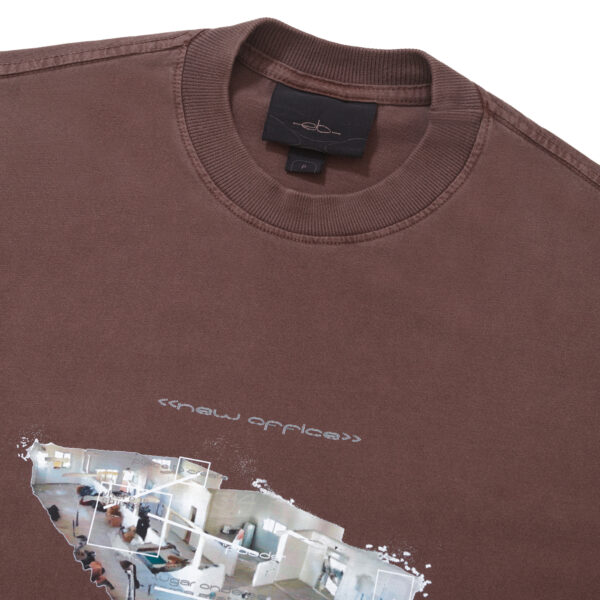 escritorio 5 CAMISETA ELO EM COMUM NEW OFFICE (OVER) MARROM