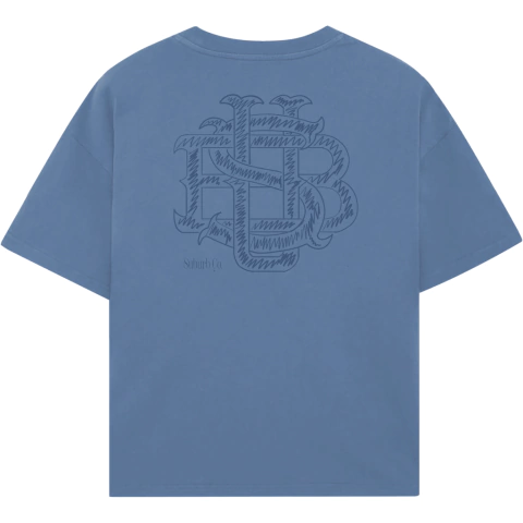 CAMISETA SUBURB COMPANY (BOXY) MONOGRAM AZUL CLARO