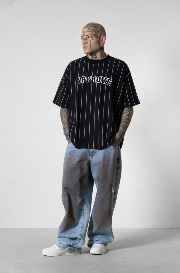 CAMISETA HUGE APPROVE ONLY LISTRADA PRETA