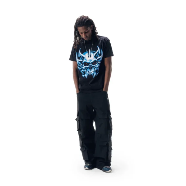 CAMISETA DREAMS AND NIGHTMARES PRETA