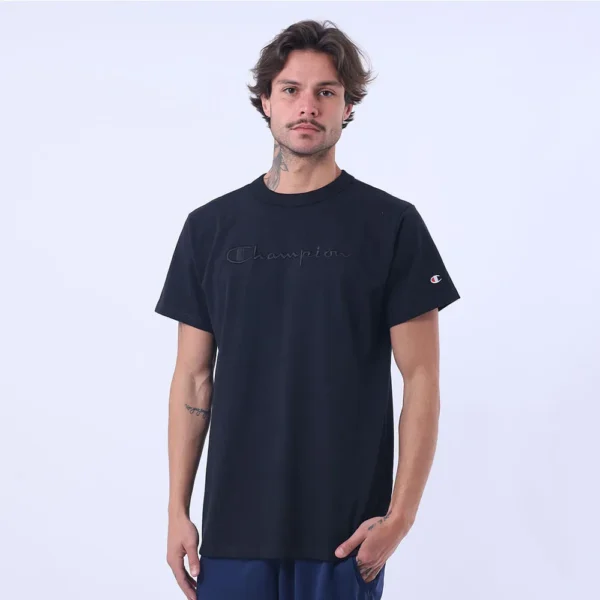 GT220B-124110-2-009 CAMISETA CHAMPION LIFE SCRIPT LOGO EMB