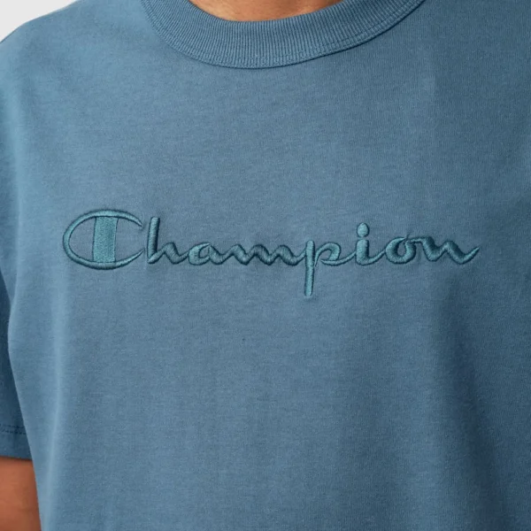 GT220B-124110-3-471 CAMISETA CHAMPION LIFE SCRIPT LOGO EMB
