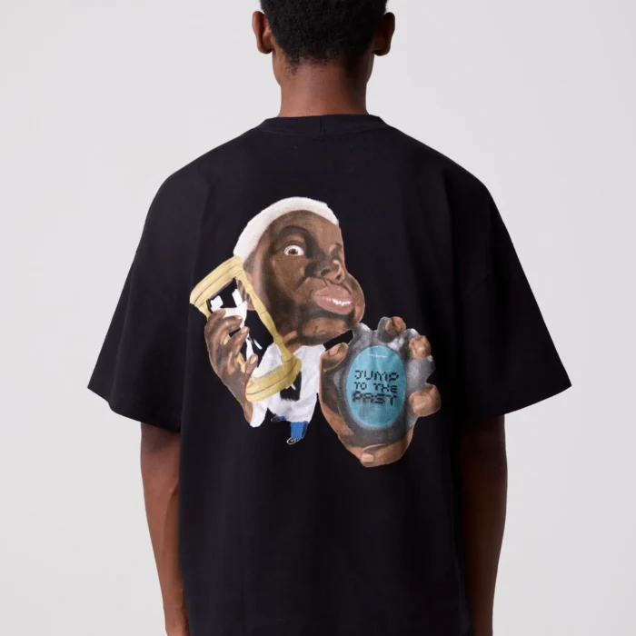 CAMISETA THE SAINT WIDE BOXY TIME CONTROLLER PRETA