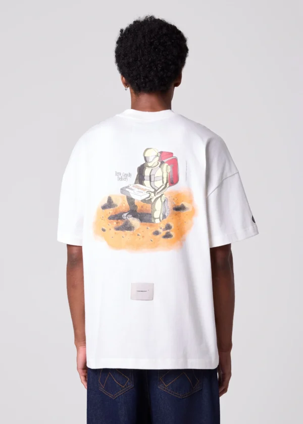CAMISETA THE SAINT OVERSIZED 0 GRAVITY DELIVERY BRANCO