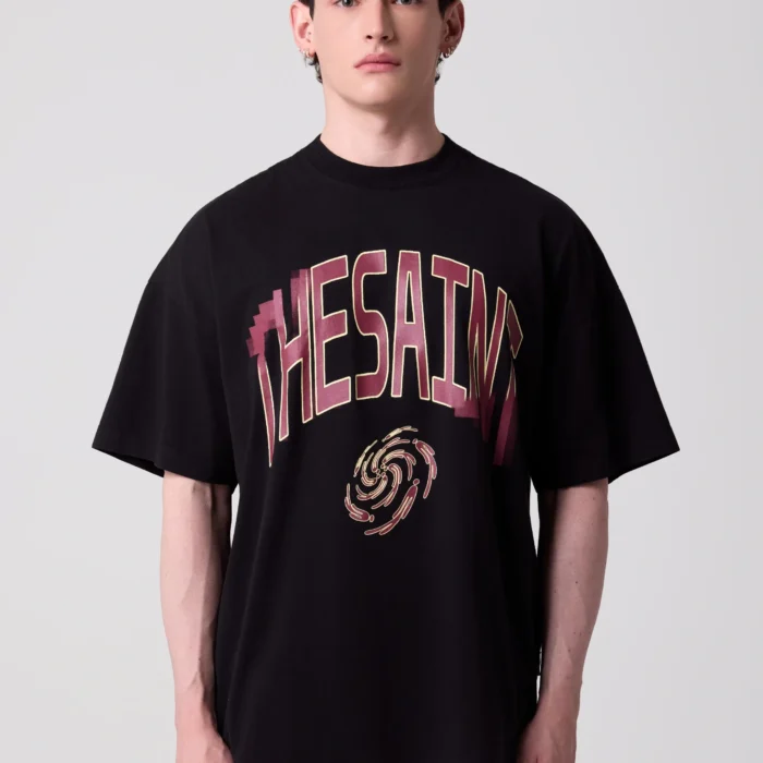 CAMISETA THE SAINT OVERSIZED TIME MACHINE PRETA