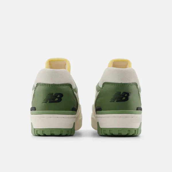 TÊNIS NEW BALANCE 550 VERDE