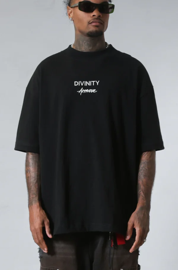 CAMISETA OVERSIZED APPROVE DIVINITY FALL PRETO