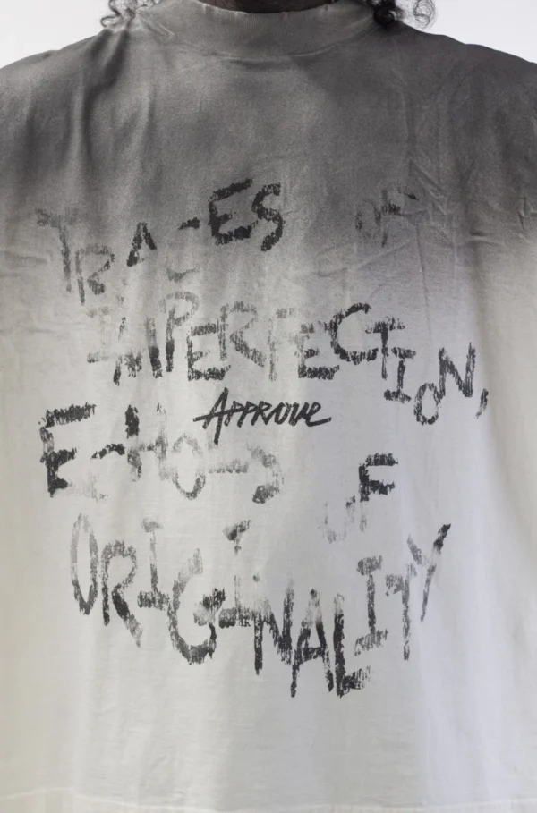 CAMISETA OVERSIZED APPROVE GARDEN WRITING OFF WHITE