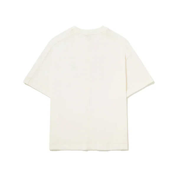 CAMISETARECORTADABGARCAOFFWHITEVERSO CAMISETA BARRA CREW RECORTADA "B GARÇA" OFF WHITE