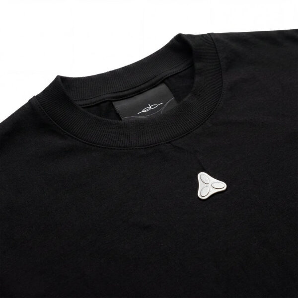 CAMISETA ELO EM COMUM OVER "PATCH" PRETA