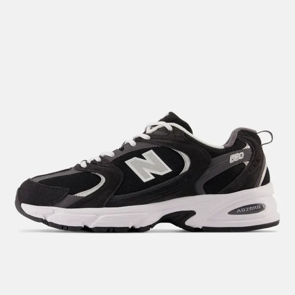 TÊNIS NEW BALANCE 530 BLACK / WHITE