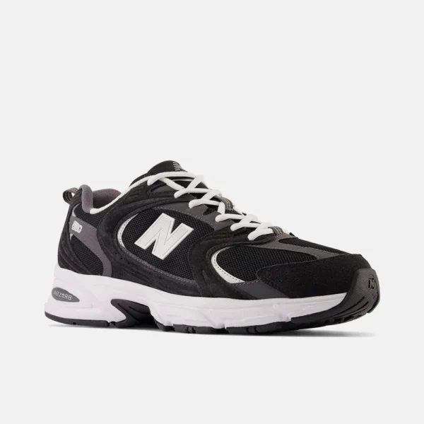 TÊNIS NEW BALANCE 530 BLACK / WHITE