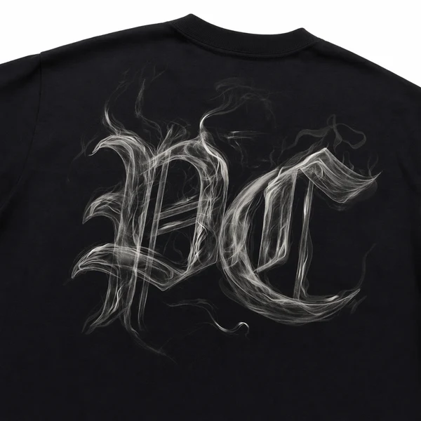 021030019_detalhe_3122c637-e6ce-41f3-82b7-5e1eb4e51a02 CAMISETA PLANO C SMOKE PRETO