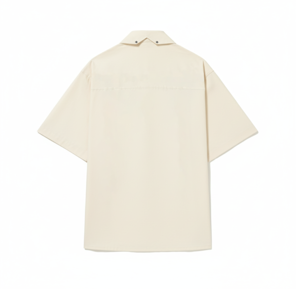 CAMISETA DE BOTÃO BARRA MASCARADOS BEGE
