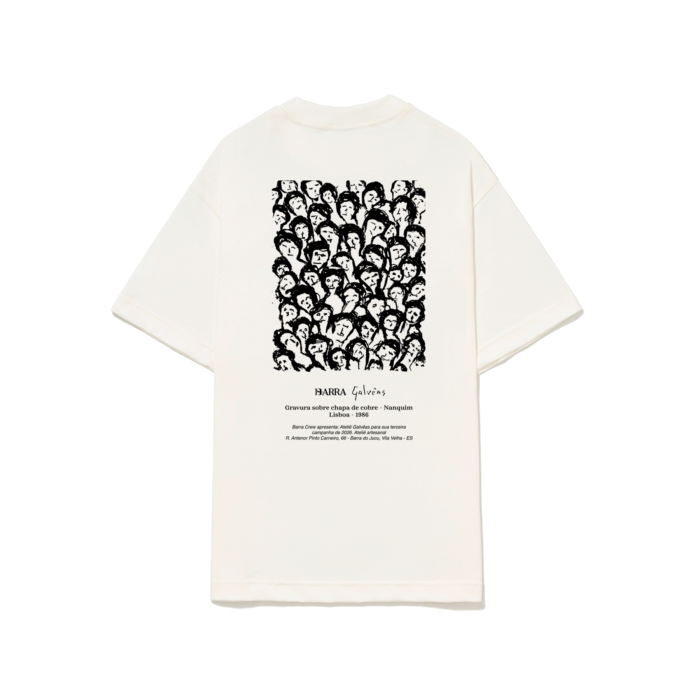 CAMISETA NÃO EXISTE ARTE SEM PÚBLICO VERSO (1) CAMISETA BARRA NAO EXISTE ARTE SEM PUBLICO OFF WHITE